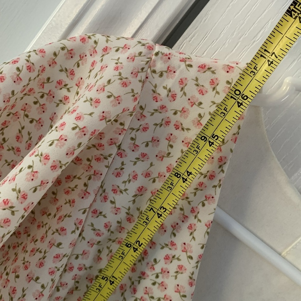 Floral midi dress with flutter sleeve and rouching at waist size M cottage - Picture 4 of 13